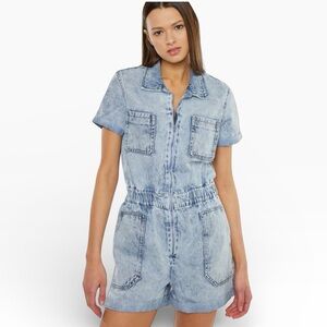 Kancan Victoria Short Sleeve Denim Romper Light Wash Utility Sz L